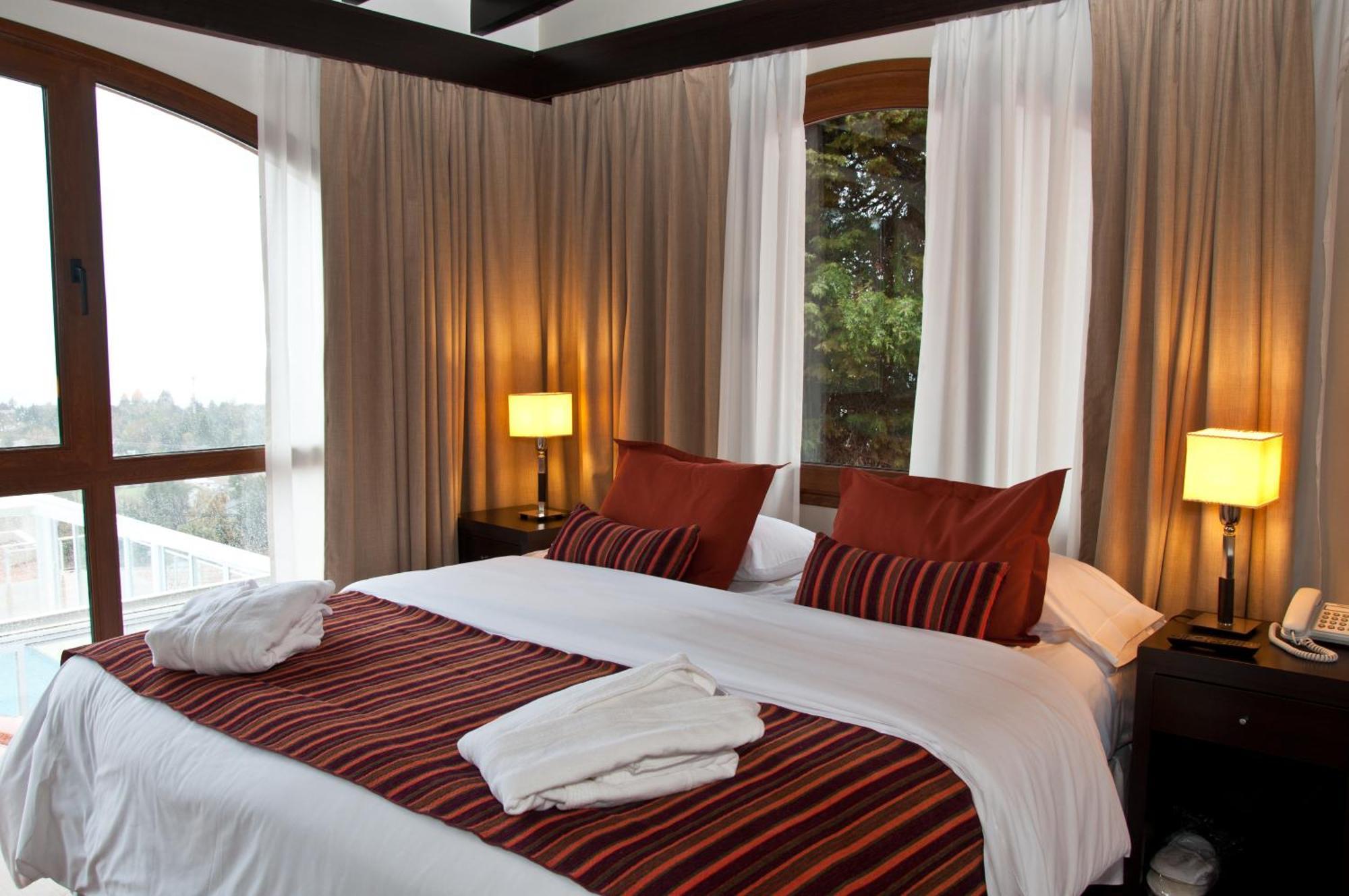 Monasterio Hotel Boutique ซานคาร์ลอส เด บาริโลเช ภายนอก รูปภาพ